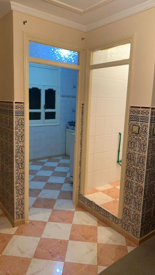 Kornich Apartamento Nador Exterior foto