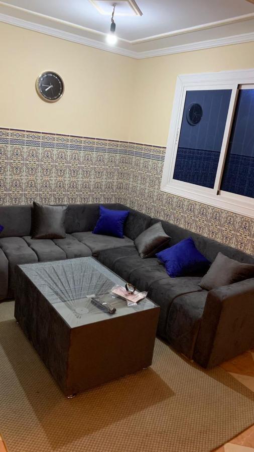 Kornich Apartamento Nador Exterior foto